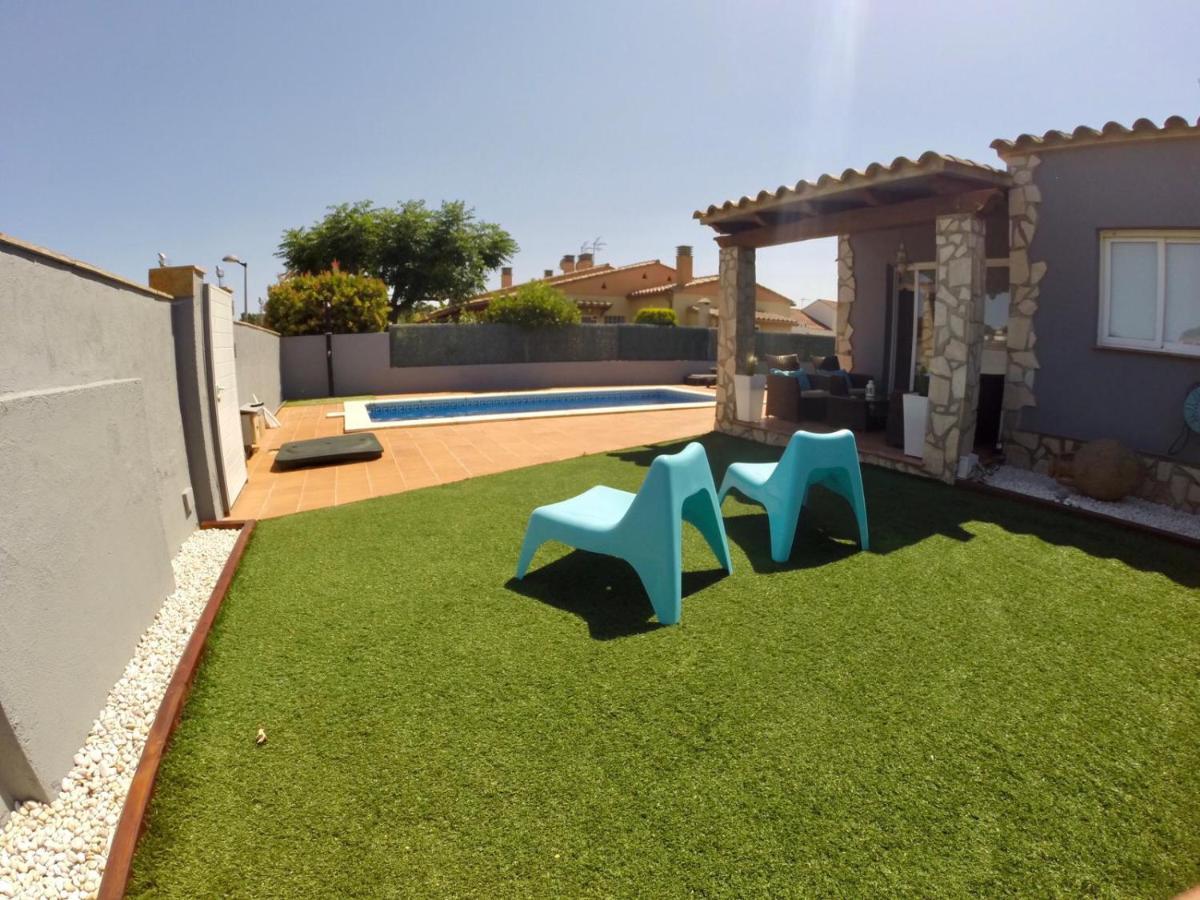 Casa En L Escala Con Piscina Y Wifi Free Villa L' Escala Exterior foto