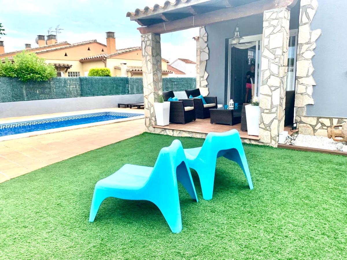 Casa En L Escala Con Piscina Y Wifi Free Villa L' Escala Exterior foto