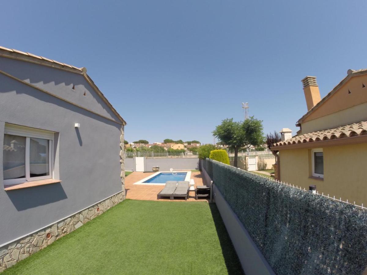 Casa En L Escala Con Piscina Y Wifi Free Villa L' Escala Exterior foto